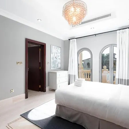 Maison Privee - Palm Jumeirah Beach Front Xl Villa With Private Pool Dubai Exterior photo