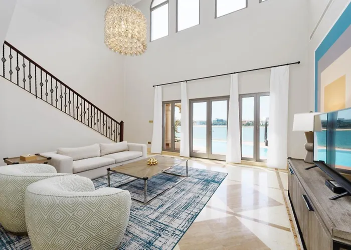 Maison Privee - Palm Jumeirah Beach Front Xl Villa With Private Pool